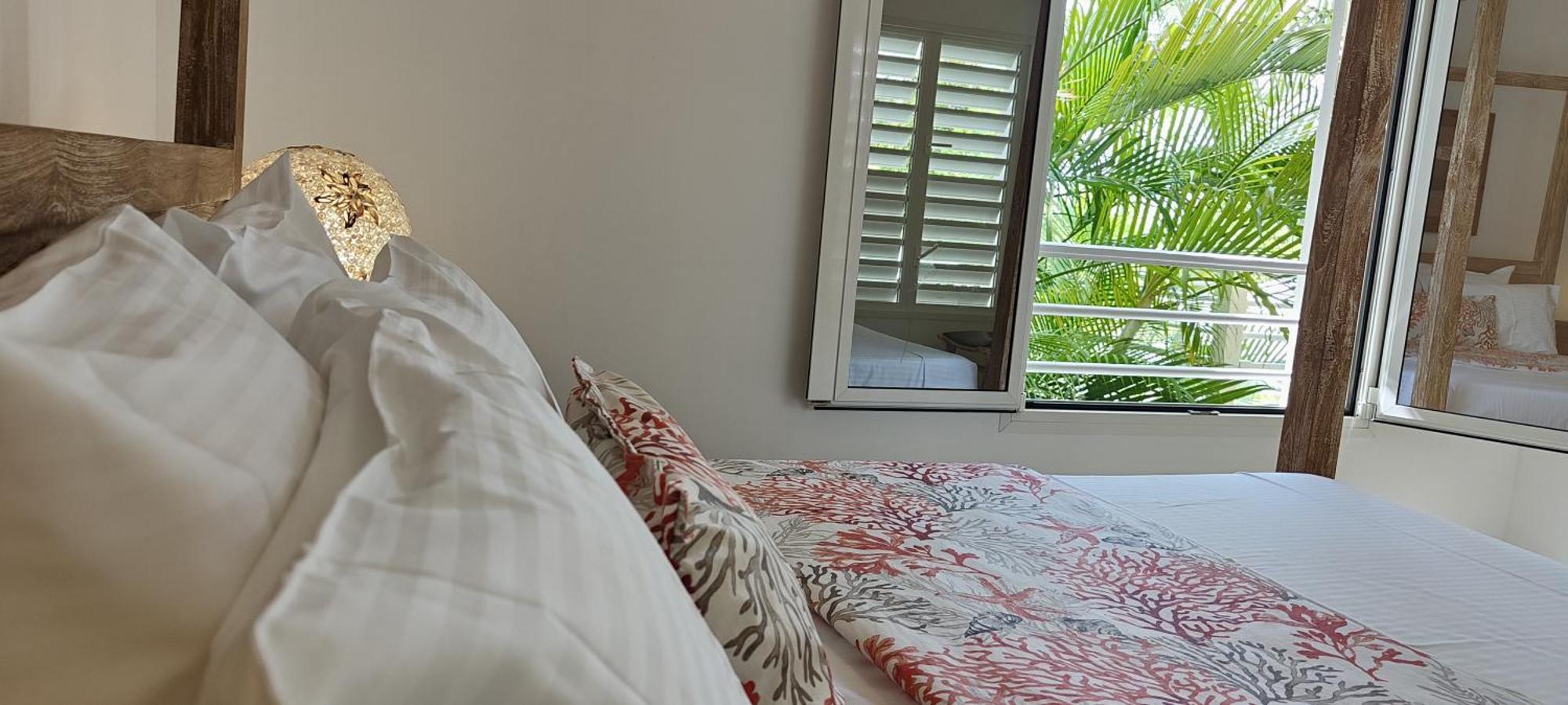 Majesty Palm Hotel Saint-Francois  Eksteriør bilde